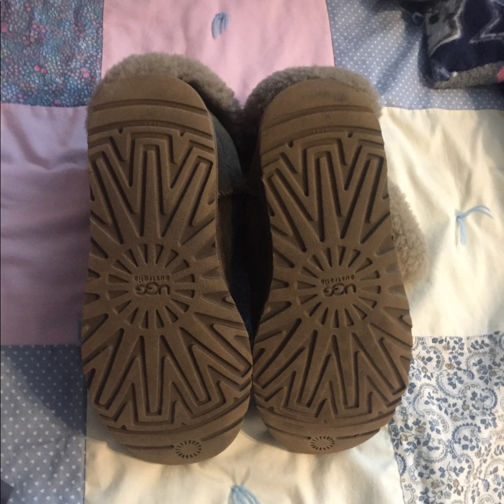 Ugg booties - Picture 5 of 8